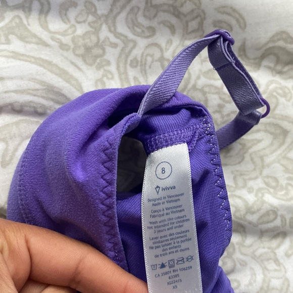 ivivva sports bra! size 8 - Picture 3 of 3